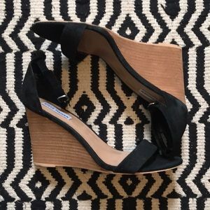 Black Open Toe Steve Madden Wedge Sandal Heel Size 11